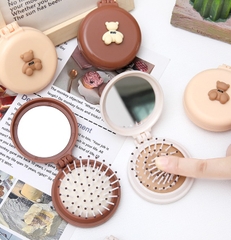 Lược Gương Gấu 2in1 Nhỏ Gọn Tiện Lợi (1)