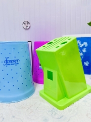 ỐNG HỘP CẮM DAO KÉO BẰNG NHỰA (2)