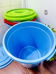 THÙNG XÔ NHỰA CÓ NẮP 45L CTY PHẠM GIA (5)