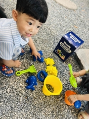 BỘ ĐỒ CHƠI XÚC CÁT 11 CHI TIẾT VINAMIL CHO BÉ (2)