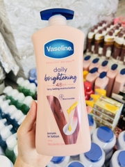 KEM BODY, SỮA DƯỠNG THỂ VASELINE NẮP VÒI XANH 725ml (10)