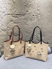 TÚI CÔNG SỞ GẤU THÊU KÈM CHARM GẤU (10)