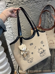 TÚI CÔNG SỞ GẤU THÊU KÈM CHARM GẤU (10)