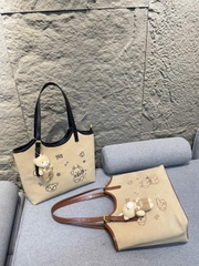 TÚI CÔNG SỞ GẤU THÊU KÈM CHARM GẤU (10)