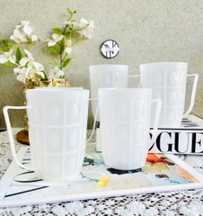 CA LY NHỰA TRẮNG UỐNG BIA, NƯỚC, PQ LỚN