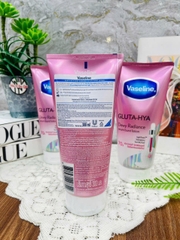Sữa Dưỡng Thể VASELINE GLUTA-HYA Hồng 70X Dưỡng Da Sáng Rạng Rỡ 300ml (Ko áp dụng giảm 10%)