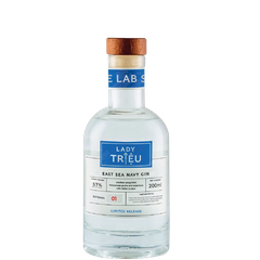 <b>Lady Triệu East Sea Navy Gin</b><br>20cl | 57%