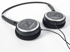 Tai nghe Sennheiser PX 88 màu đen