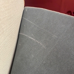 THANH LÝ- THẢM GAI ÊM - KEM - 1M6X2M3