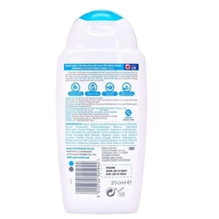 Dung dịch vệ sinh phụ nữ cao cấp năng động Femfresh Active Wash 250ml