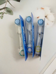 LẺ 1 Đầu bàn chải Sensitive Clean 16 đầu