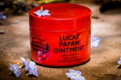 Kem đa năng Lucas Papaw Ointment chiết xuất đu đủ hỗ trợ làm dịu da hộp 75g