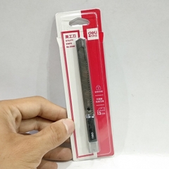 Dao rọc giấy Deli E2058