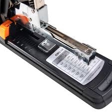 Dập ghim Deli cỡ lớn 120 trang E0386