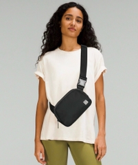 Túi đeo chéo WiWU Lulu Crossbody Bag