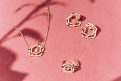 Trang sức tái chế – Bước chuyển mình bền vững trong ngành kim hoàn