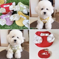 Yếm tay bèo đính ngọc trai
