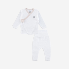 BU Baby Bộ dài tay cài chéo cho bé sơ sinh chất vải thoải mái, co giãn  - Siro BSR110802 | Bu Baby Chính Hãng