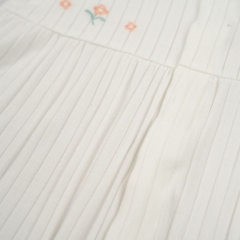 (1M-12M) Body đùi ngắn tay cài giữa cho bé gái Bubaby Molist - BMD230200 | Quần áo BU Baby chính hãng