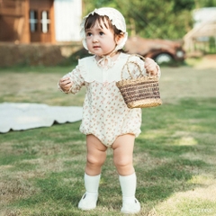 BU Baby (0-12M) Set Body chip dài tay cài giữa, cài sau bèo đáp cổ Siro Jacquard BU Baby KCT2102DC