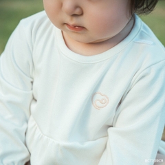 BU Baby (1M-12M) Set Body dài tay kèm cổ ren , cổ bèo bé gái mùa Thu êm Bubaby Cotton BCT2100CR | Hàng chính hãng