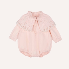 BU Baby (1M-12M) Set Body dài tay kèm cổ ren , cổ bèo bé gái mùa Thu êm Bubaby Cotton BCT2100CR | Hàng chính hãng