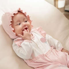 ( 1M-12M) Body dài tay cài giữa bèo ngực bé gái Iconic 1 BU Baby Cotton BCT215900| Quần áo Bubaby chính hãng