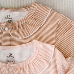 (18M-5Y)  Bộ dài tay cài giữa bèo cổ Pijama mặc ở nhà, đồ ngủ cho bé BU Siro BSR1102BC | Quần áo Bubaby chính hãng