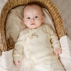 (NB-3M) Bộ dài tay cài chéo Bubaby Cotton BCT110804 | BU Baby Chính hãng