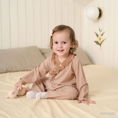 (6M-18M) Bộ dài tay cài chéo Pijama mặc ở nhà, đồ ngủ bé gái BU Baby Siro BSR1108BG| Quần áo chính hãng