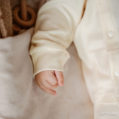 (NB-3M) Bộ dài tay cài chéo Bubaby Cotton BCT110804 | BU Baby Chính hãng