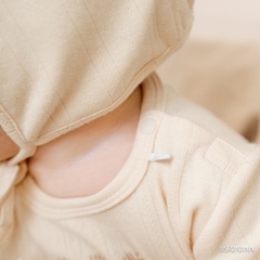 (1M-12M) Body dài tay cài vai Nhún ngực mùa Thu êm Bubaby Siro BSR2101NN | Body chính hãng