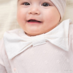 BU Baby (0M-6M) Bodysuit dài tay cài chéo nơ xinh bé gái Viscose Cotton KVC210830 | Body Chính hãng