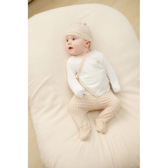 (0-3M) Bộ dài tay cài chéo Bu Baby BBB1108IN Bambus Iconic 2 sợi tre mềm mát, kháng khuẩn, kiểm soát nhiệt độ