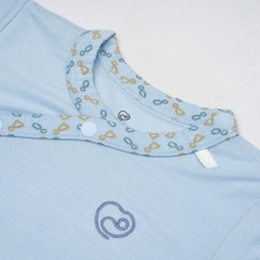 (6-9M-Blue) Body ngắn tay cài chéo Iconic cho bé từ 1-12 tháng chất liệu sợi tre mềm mại - Bambus BBB2308NS