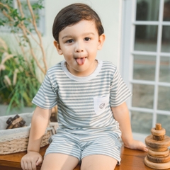 (1Y-5Y) Bộ quần áo ngắn tay Cổ tròn túi ngực BSR1304ST Siro Stripy Bubaby bé trai – Bu baby bé gái – Quần áo Bubaby