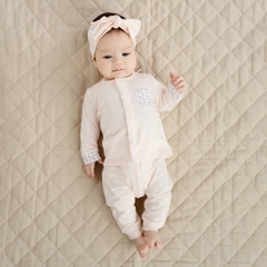 Bộ dài tay cài giữa cho bé sơ sinh vải sợi tre mểm mại - Bambus BBB110201 | Quần áo BuBaby chính hãng