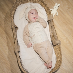 (1M-9M) Bộ dài tay sơ sinh BU cài giữa sợi tre Đan Mạch BBB1102FF Bubaby bé trai – Bubaby bé gái – Quần áo Bubaby