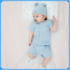 (1-3M-Blue) Bộ ngắn tay cài giữa Iconic co giãn thoải mái thuận tiện cho bé yêu BuBaby BBB1302NS | Quần áo BuBaby