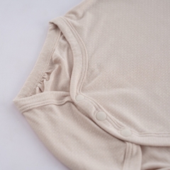 (1M-12M) Bộ đồ liên thân 2 dây sơ sinh BSR250001 - Bu baby sơ sinh -Quần áo BU Baby  Siro