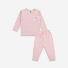 (6M-5Y) Bộ quần áo dài tay cổ tròn BBC110402 Iconic Bu baby bé trai - Bu baby bé gái - Signature  | Quần áo Bu baby