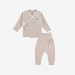 BuBaby Bộ dài tay cài chéo cho bé sơ sinh chất vải thoải mái, co giãn  - Siro BSR110802 | Bu Baby Chính Hãng