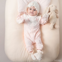 BU Baby (0M-6M) Body dài tay cài giữa, bèo đáp ngực Viscose Cotton KVC210200 | Body sơ sinh chính hãng