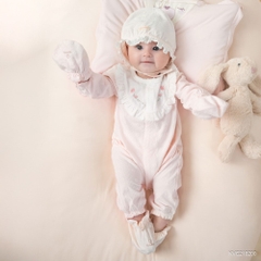 BU Baby (0M-6M) Body dài tay cài giữa, bèo đáp ngực Viscose Cotton KVC210200 | Body sơ sinh chính hãng