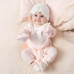 BU Baby (0M-6M) Body dài tay cài giữa, bèo đáp ngực Viscose Cotton KVC210200 | Body sơ sinh chính hãng