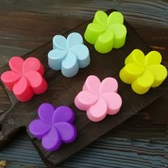 [10 cup] Khuôn Silicon - Cup Set 5cm - M15 - Cúc Xoay