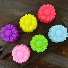 [10 cup] Khuôn Silicon - Cup Set 5cm - M08 - Cúc Cắt Khuyết