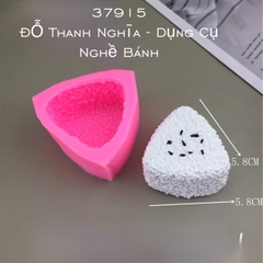 Khuôn Silicon - Món Ăn - Cục Cơm Tam Giác 5.8cm