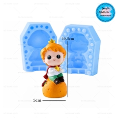 Khuôn Silicon - Em Bé - Hoàng Tử Bé Trai Ngồi Quả Cam #28 2 Mảnh 10.5cm
