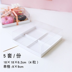 Hộp Nhựa - Vuông Đế Giấy - 4 Ngăn 9x9cm Cao 6.2cm